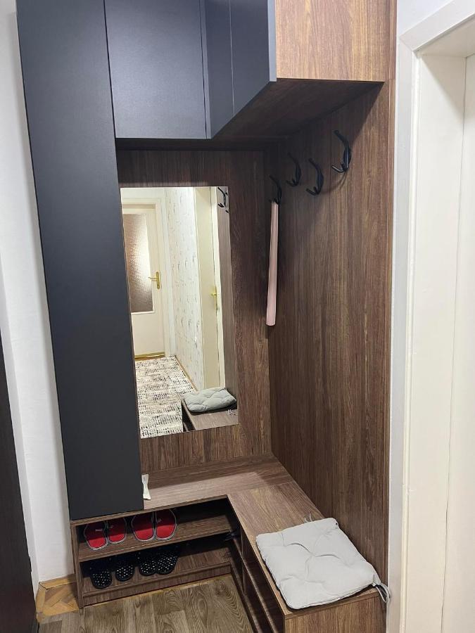 Kuman Apartments Kumanovo Bagian luar foto