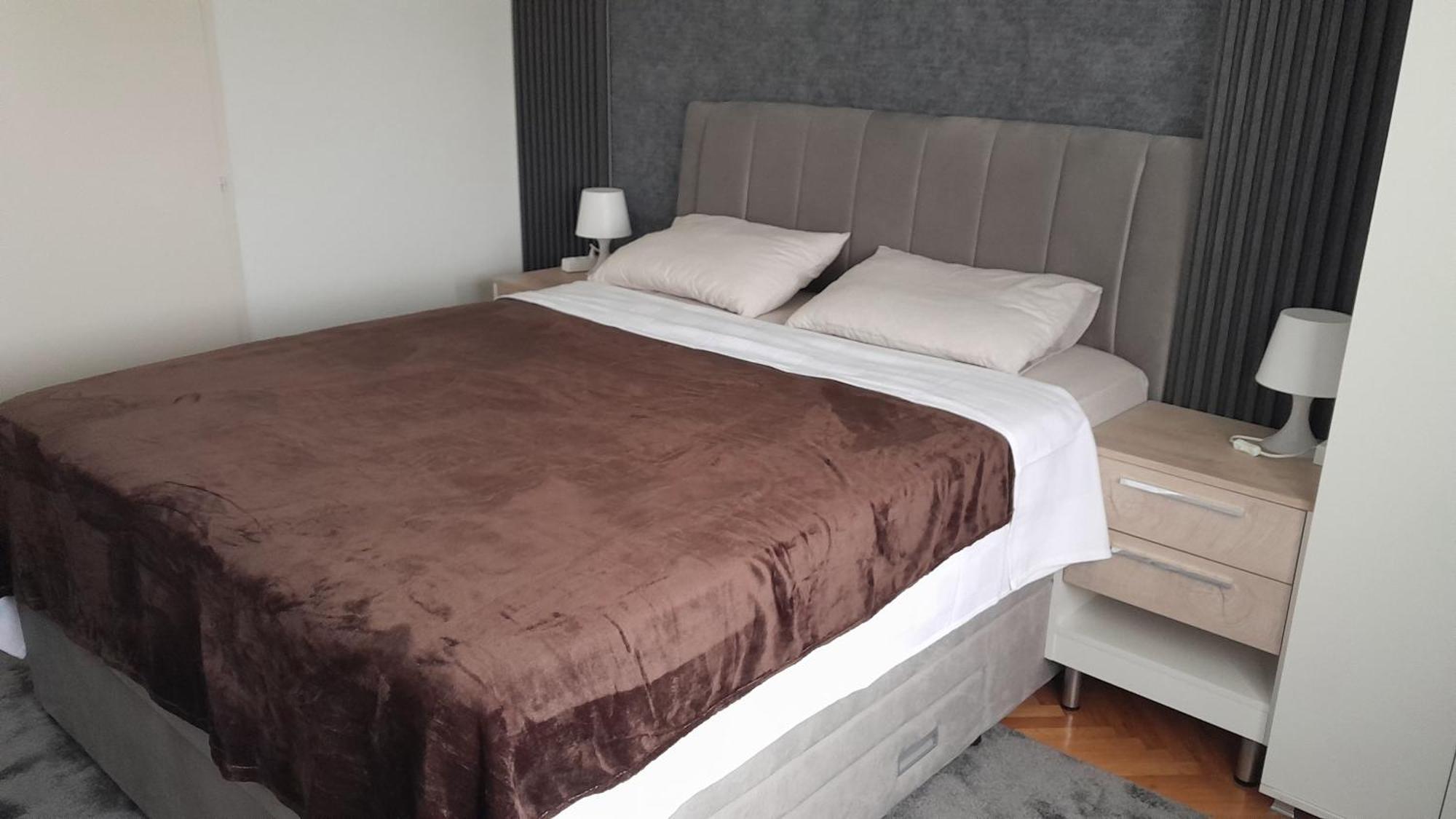 Kuman Apartments Kumanovo Bagian luar foto
